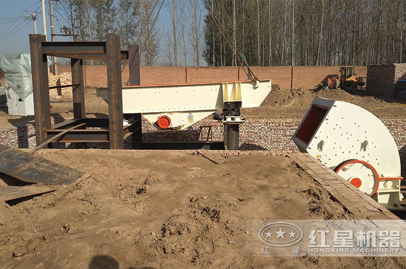 一臺錘破制砂機現(xiàn)場實拍 一臺錘破制砂機現(xiàn)場實拍