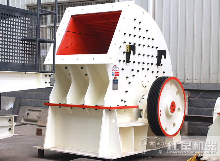 顏色、型號不同的錘式粉碎機(jī)