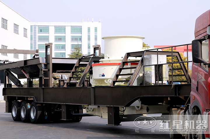 移動石粉制砂機發(fā)貨現(xiàn)場，到場即可作業(yè)